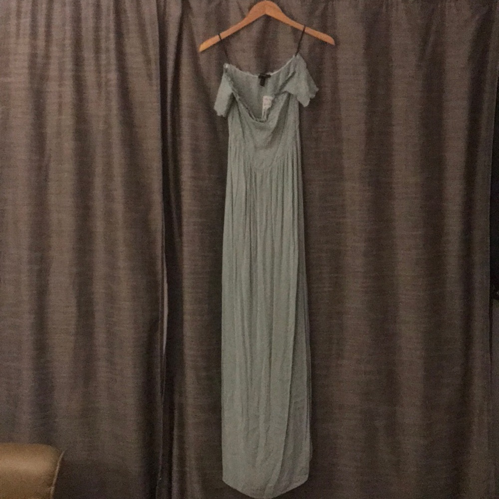 Off the shoulder maxi dress